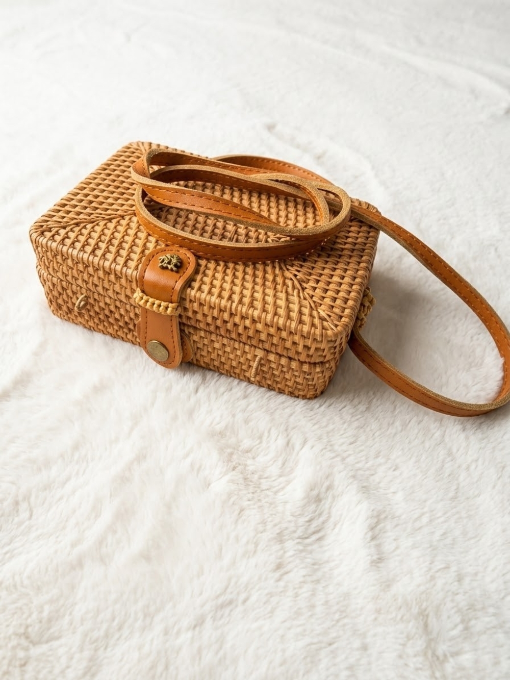 Merona Woven Crossbody Bag in Tan